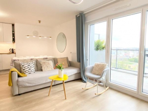 Triplex neuf avec toit-terrasse au pied du Métro - 10min PARIS EXPO - 4 rooms 6 beds